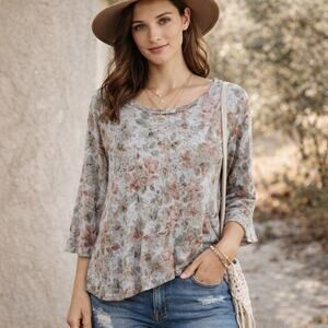 Rose & Olive Floral Knitted Top Women's Size 1X 3/4 Sleeve Back Buttons Cottage